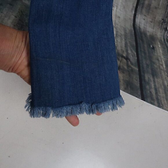 GUESS  ELLA BLUE DENIM FLARE LEG ADJUSTABLE STRAP TIE WAIST JUMPSUIT OVERALLS - Picture 13 of 16